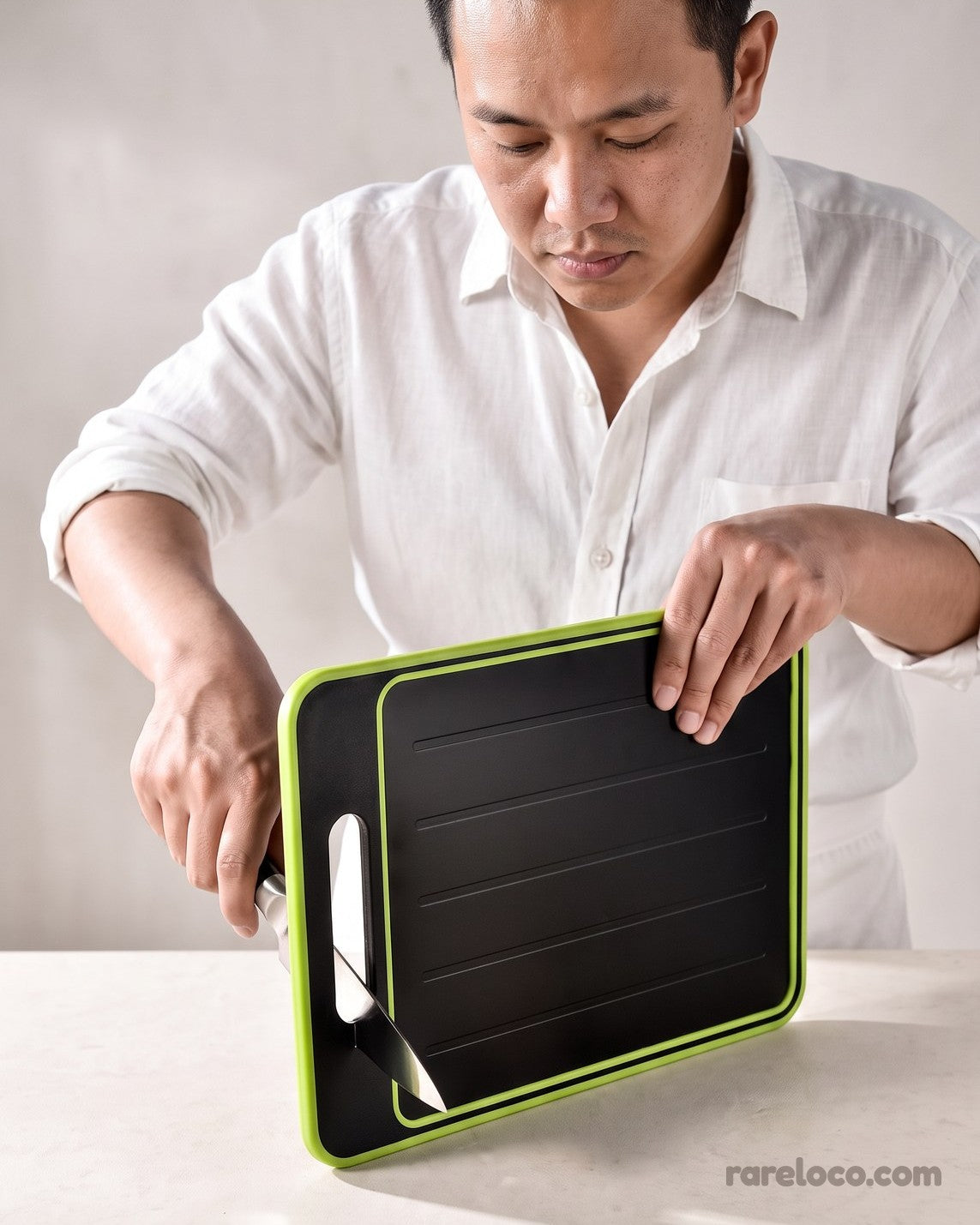 Lifting the board by its handle